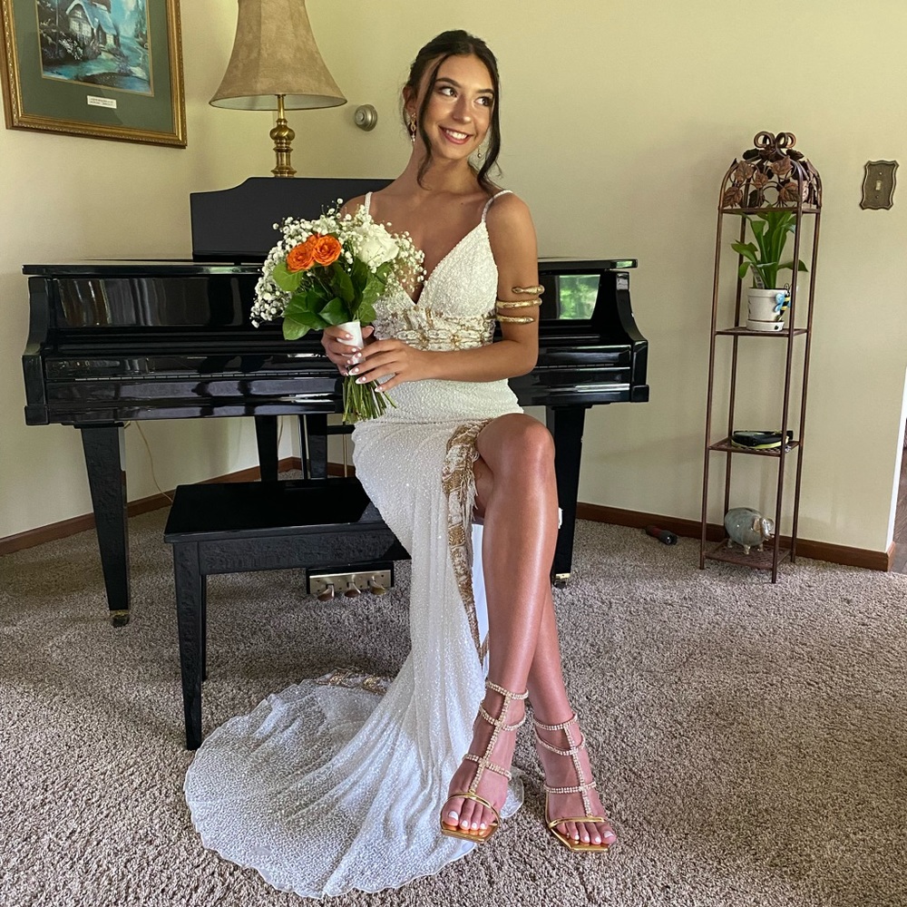 Meet your Posher, Marissa